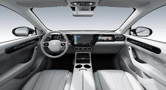 23款c11主屏功能,c11三联屏看视频