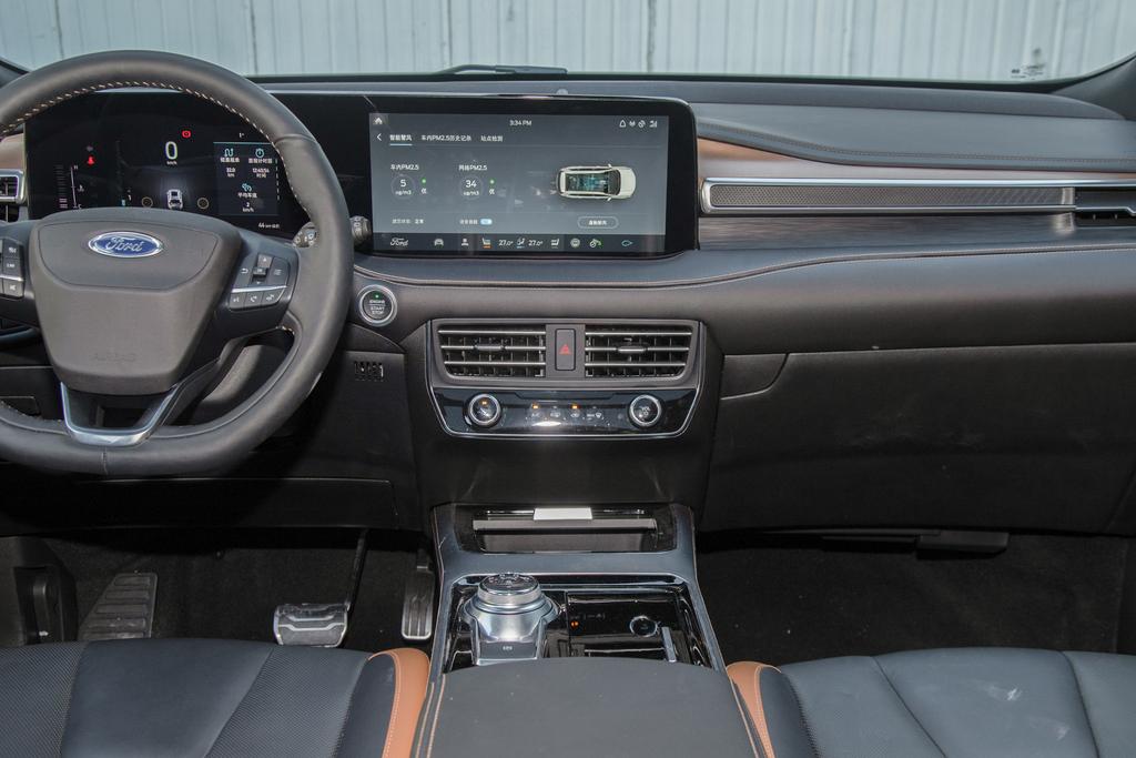 福特锐界再次现身轴距2850mm配8at,锐界plus轴距