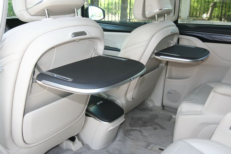 讲解全新别克gl8及mpv选购建议,家用mpv选奔驰v260还是别克gl8