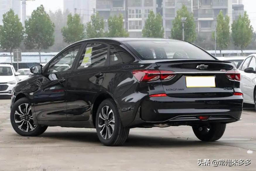 雪佛兰科鲁泽2021款最高配试驾,科鲁泽2023款黑武士连云港二手