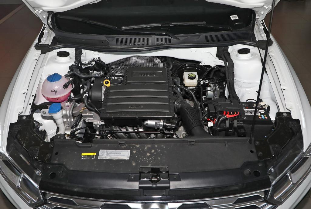 大众c-trek蔚领1.4t报价,大众旅行车蔚领5万全新