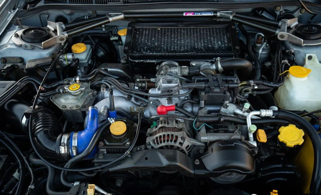 斯巴鲁翼豹gf8,斯巴鲁翼豹wrx8代