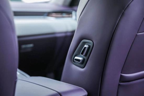 魏牌拿铁dht-phev充电桩免费安装,魏牌拿铁dht-phev雨刮器功能介绍