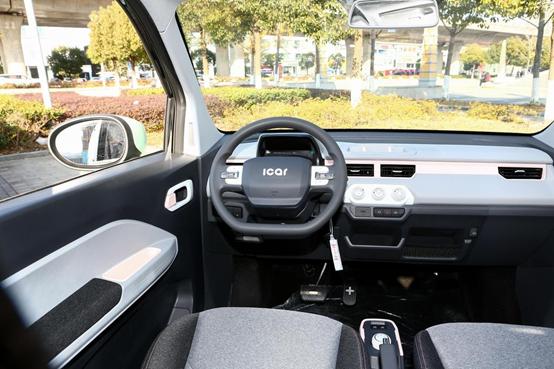 宏光mini和qq冰淇淋哪款值得入手,qq冰淇淋版结构介绍