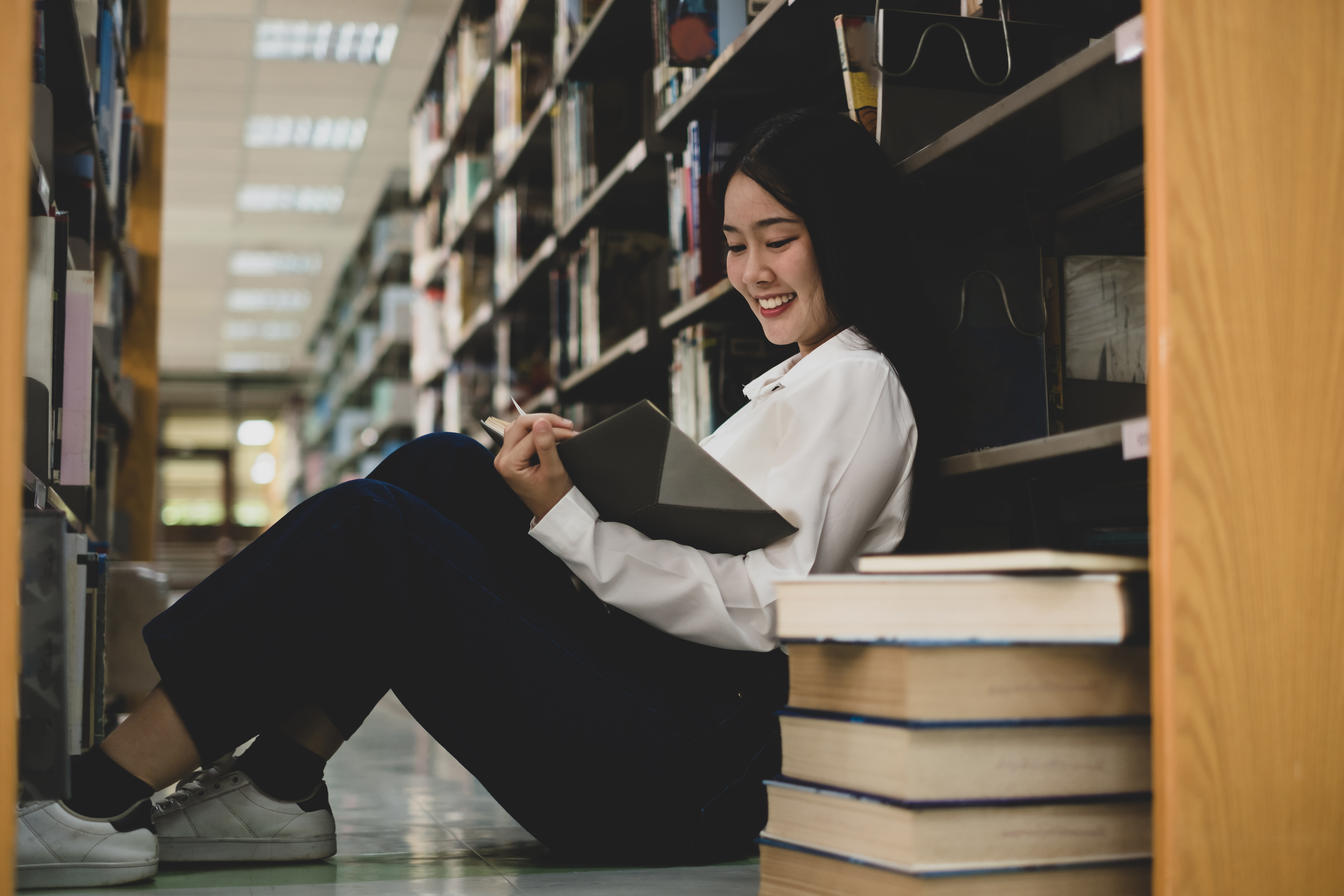 读了中国的现代史明白了什么,读近代历史故事了解国情