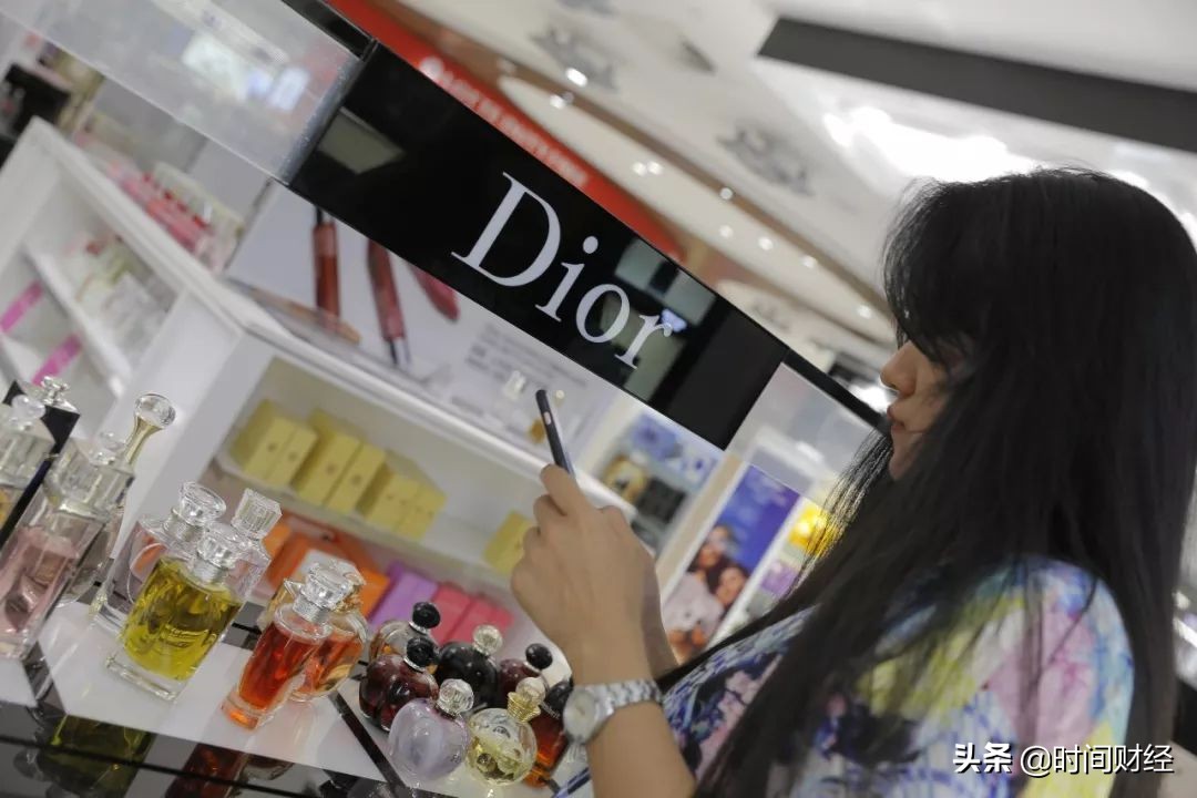 法国奢侈品牌致歉,国际奢侈品迪奥