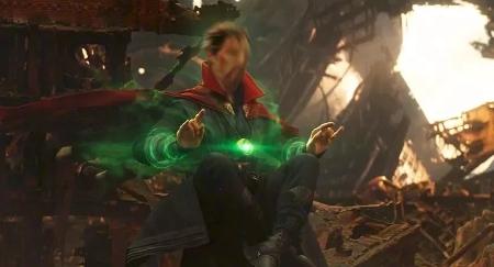 灭霸打响指奇异博士消失了五年,奇异博士预判未来打败灭霸方法