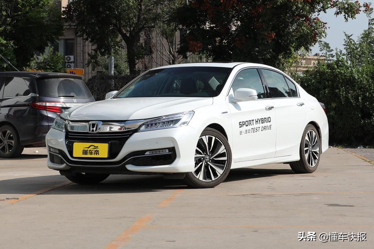 本田技术到底有多强,长期霸榜本田十代雅阁靠什么取胜