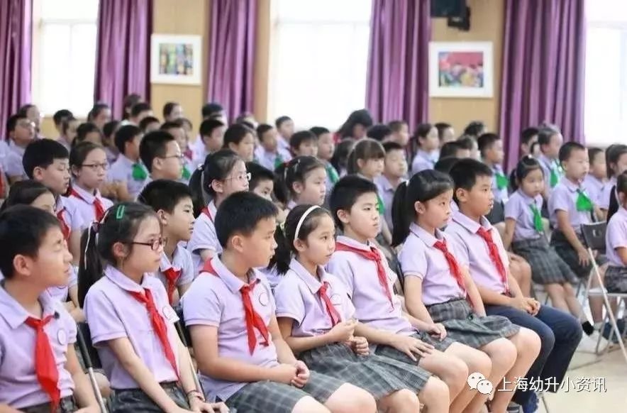 上海最美高中校服,上海小学校服好看前十名