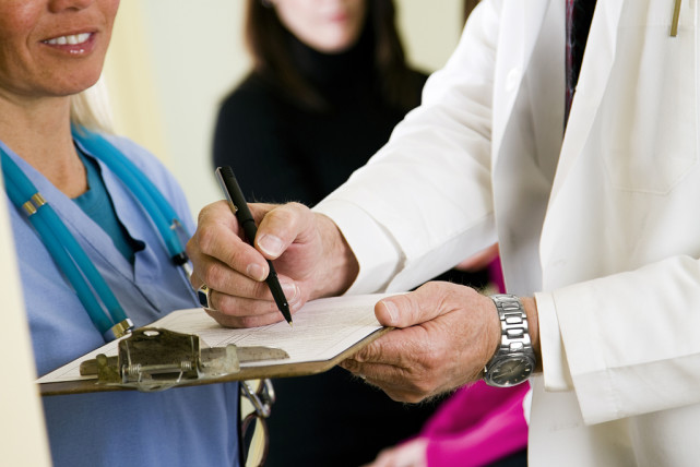 交往之前,如何知道对方有没有艾滋病?