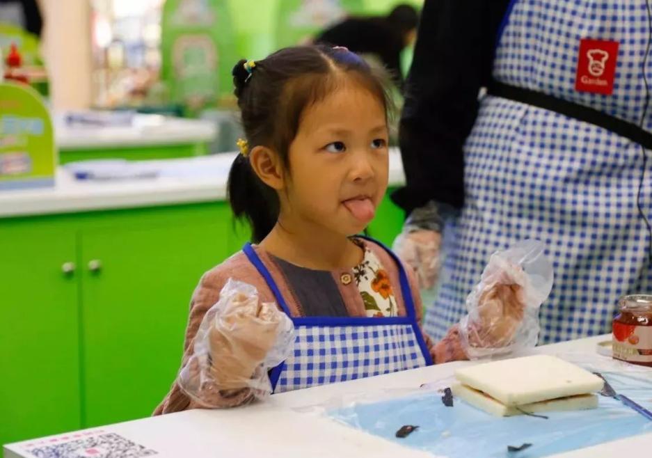 妈妈不要再炫耀了，我已经什么都没有了，晒娃狂魔被孩子怒怼