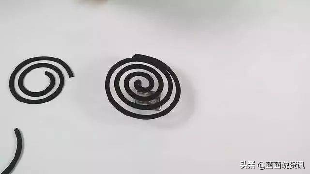 今天才知道,断了的蚊香可以这样用!非常的方便省钱,值得收藏