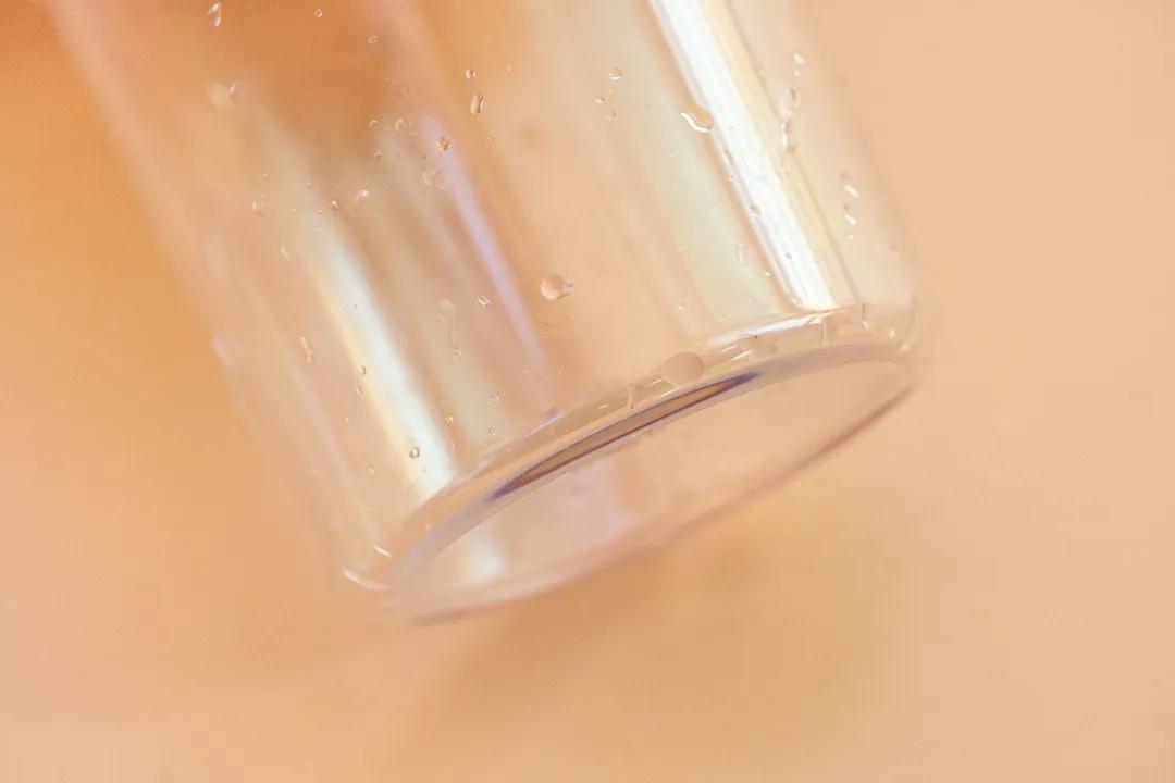 89元买了个充电便携榨汁杯，赶紧试了一下，以后不用花钱买果汁了