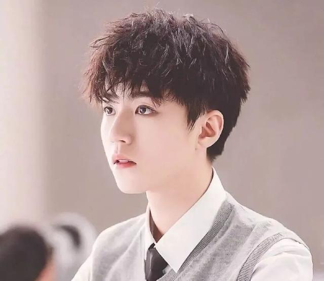 男士锡纸烫发型图片大全横图,男士锡纸烫发教程视频