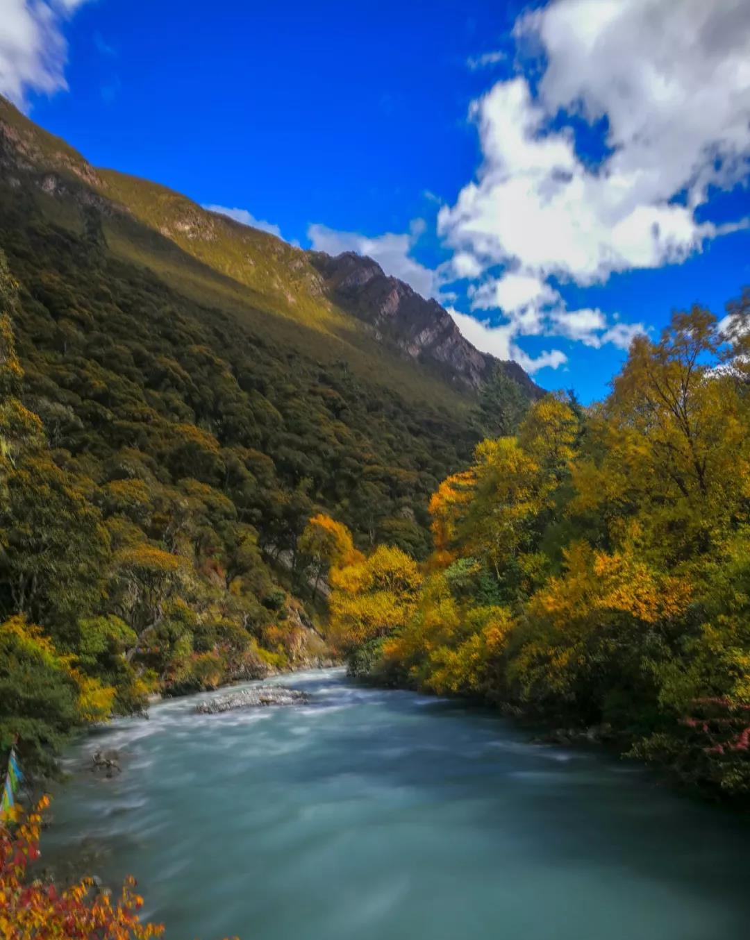 国庆旅游稻城亚丁自驾游最佳路线,国庆川西稻城亚丁风景区一日游