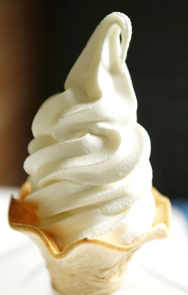 冰淇淋机使用哪种比较好,偷偷告诉你选购冰淇淋机的诀窍