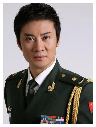 军旅歌唱家的经典歌曲,那些很有正能量的歌