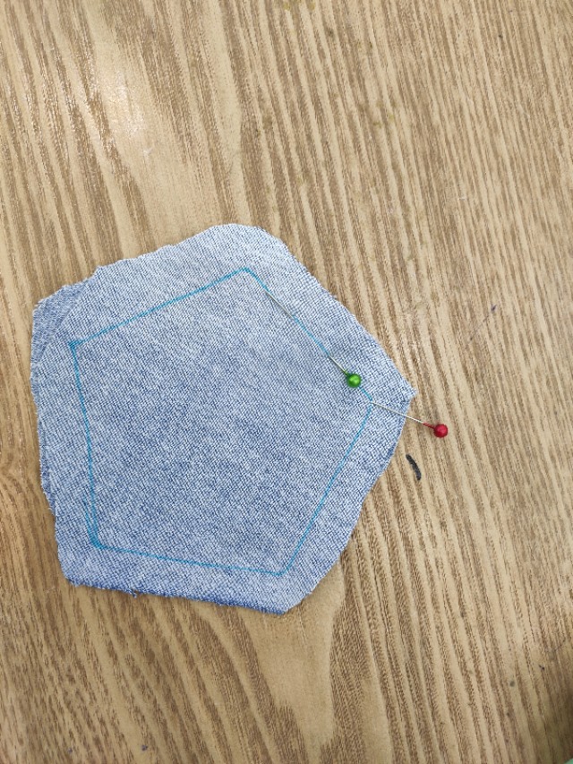 布艺小圆球挂饰,布艺小圆球图片