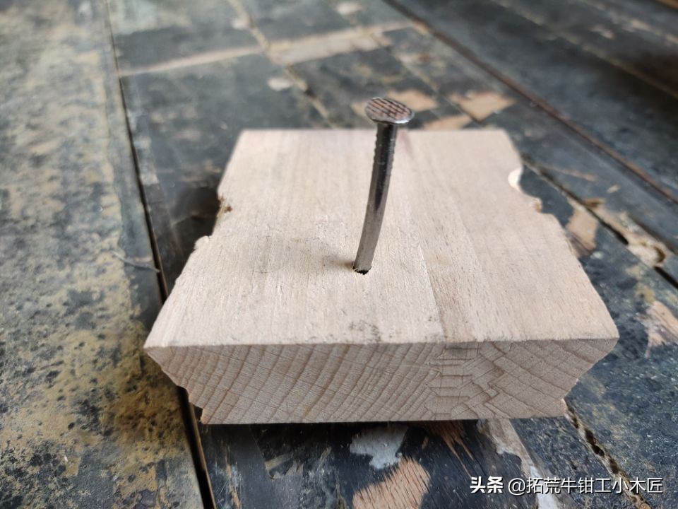 木板为啥钉钉子容易开裂,木板怎么钉钉子