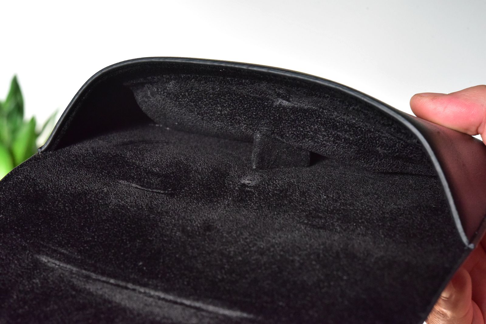 戴着眼镜就能听歌、接电话,你无法想象这是外设大厂雷蛇的操作