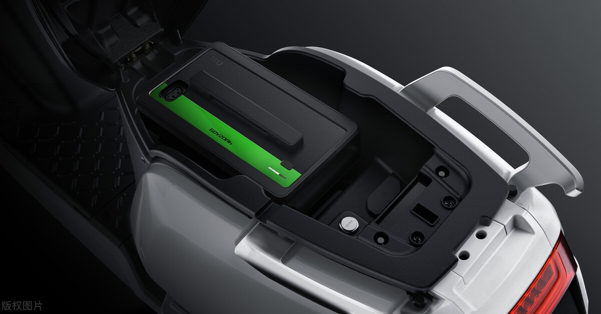 电动车哪个牌子电池续航能力最强,3000电摩续航超过200公里的电动车