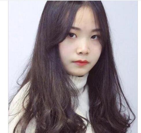 最流行的烫发发型减龄,女发型2020流行烫发全烫