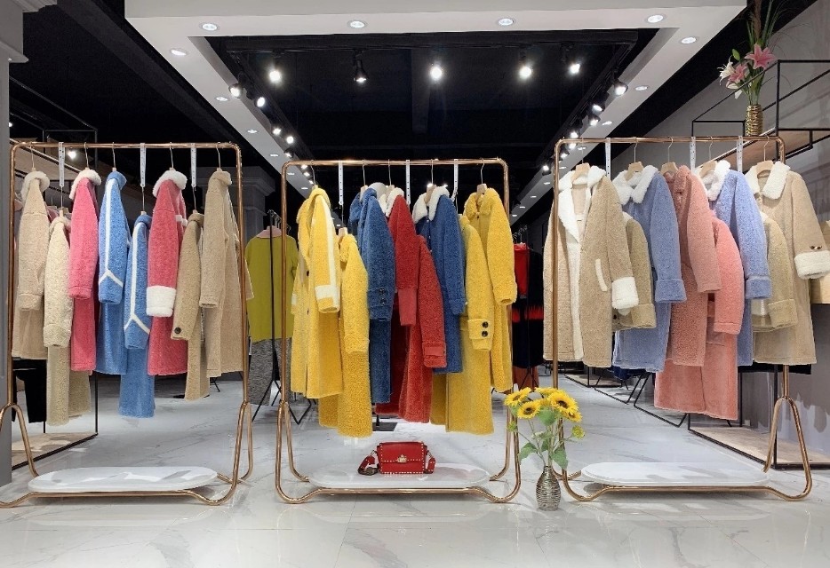 大牌女装清仓折扣平台,怎样用更少的钱买大牌衣服