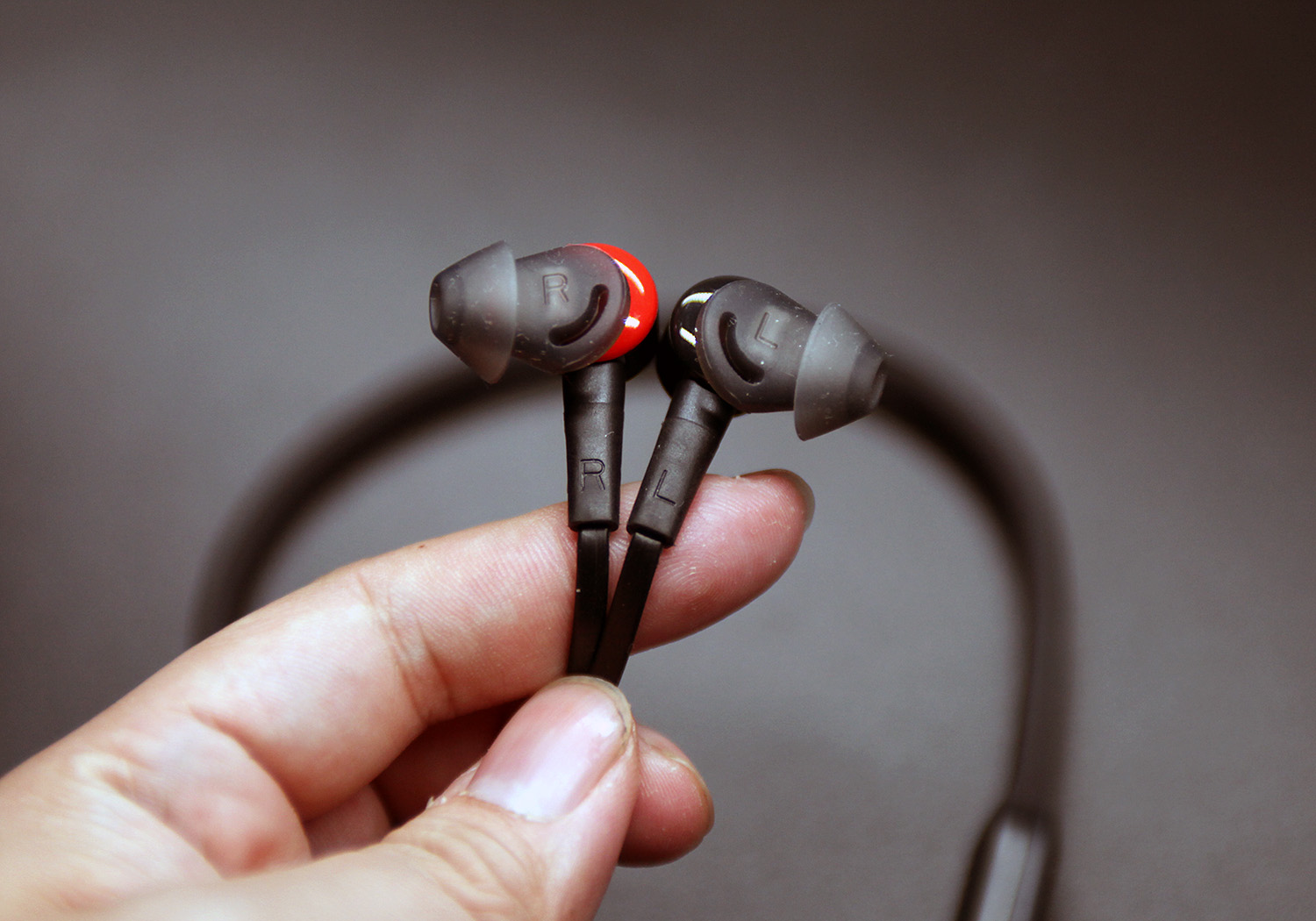 细节到位带来出众体验,细节丰富的耳机