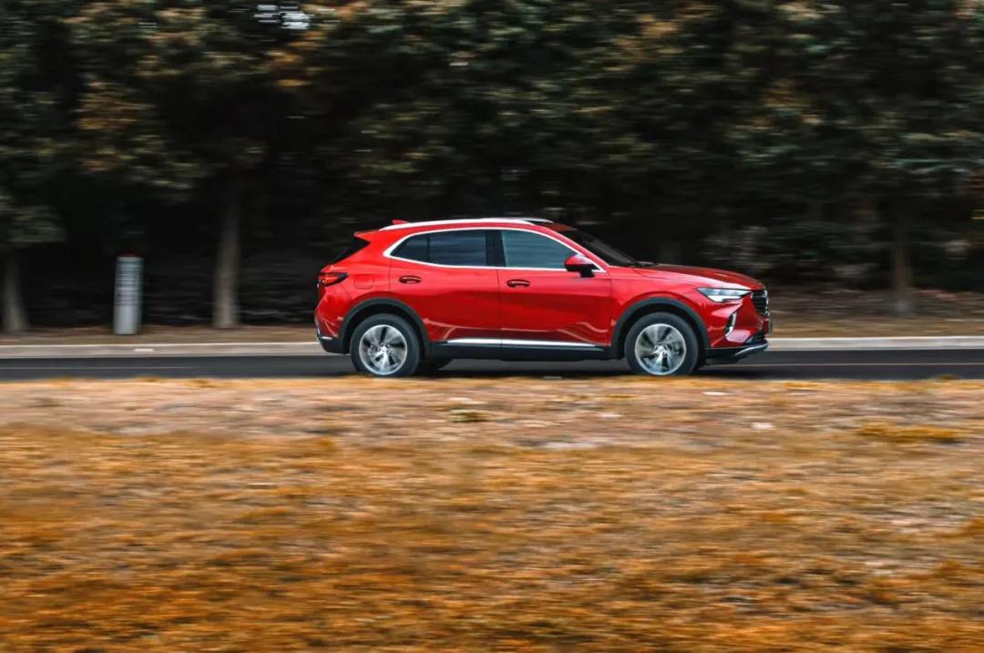 昂科威s552t豪华版试驾,昂科威s552t两驱豪华测评