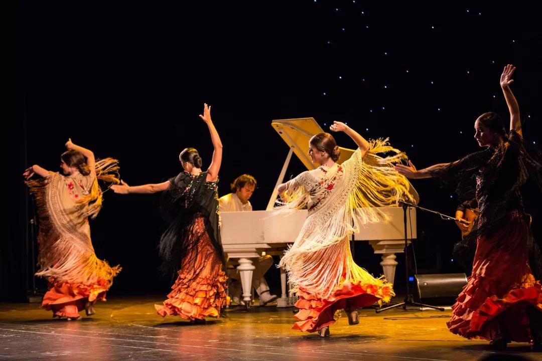 魅力西班牙风情弗拉门戈舞,西班牙舞蹈弗拉门戈卡门