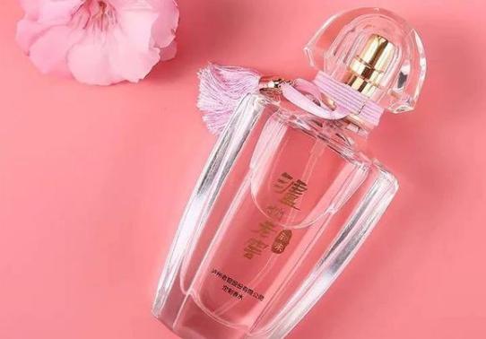 阿迪达斯冷门跑鞋,阿迪达斯运动鞋哪款比较好