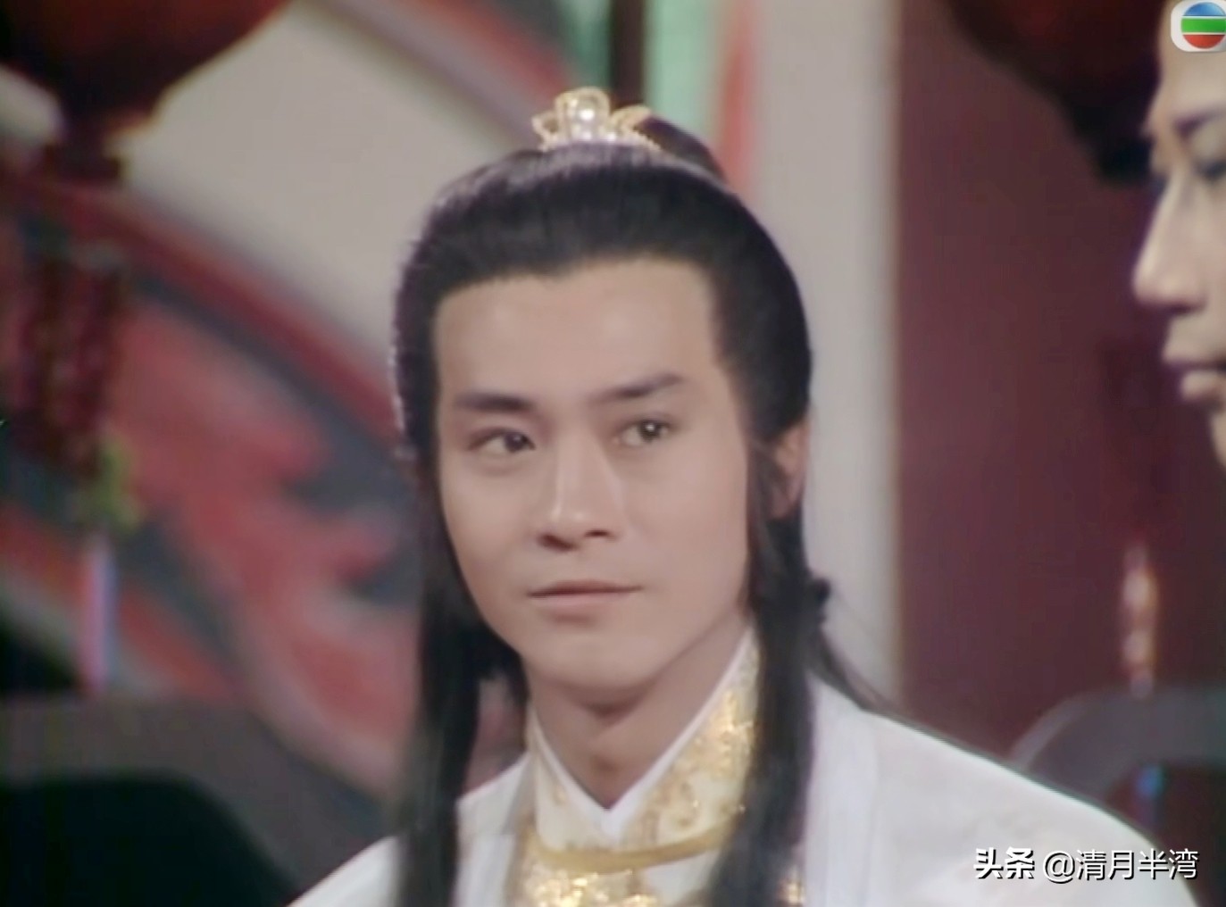 港剧老演员古装时候的颜值男神,港剧十大经典古装