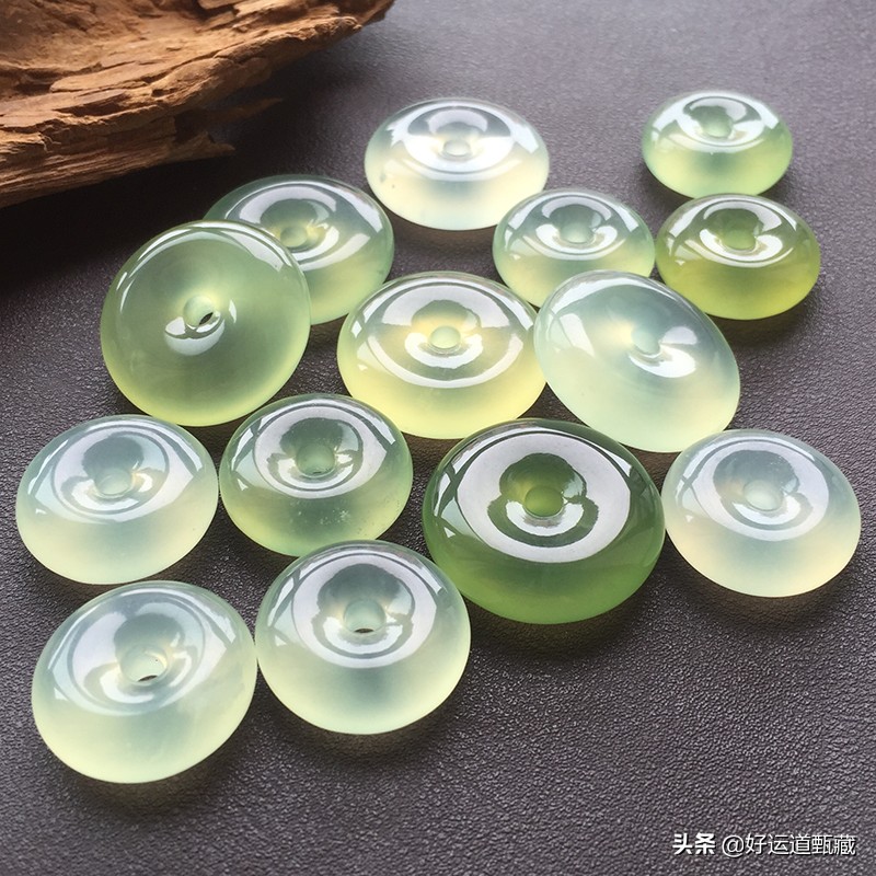 岫玉手感温润吗,岫玉怎么挑选高品质的