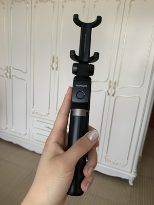 华为有线自拍杆的使用方法及操作,华为手机用自拍杆的使用方法图解