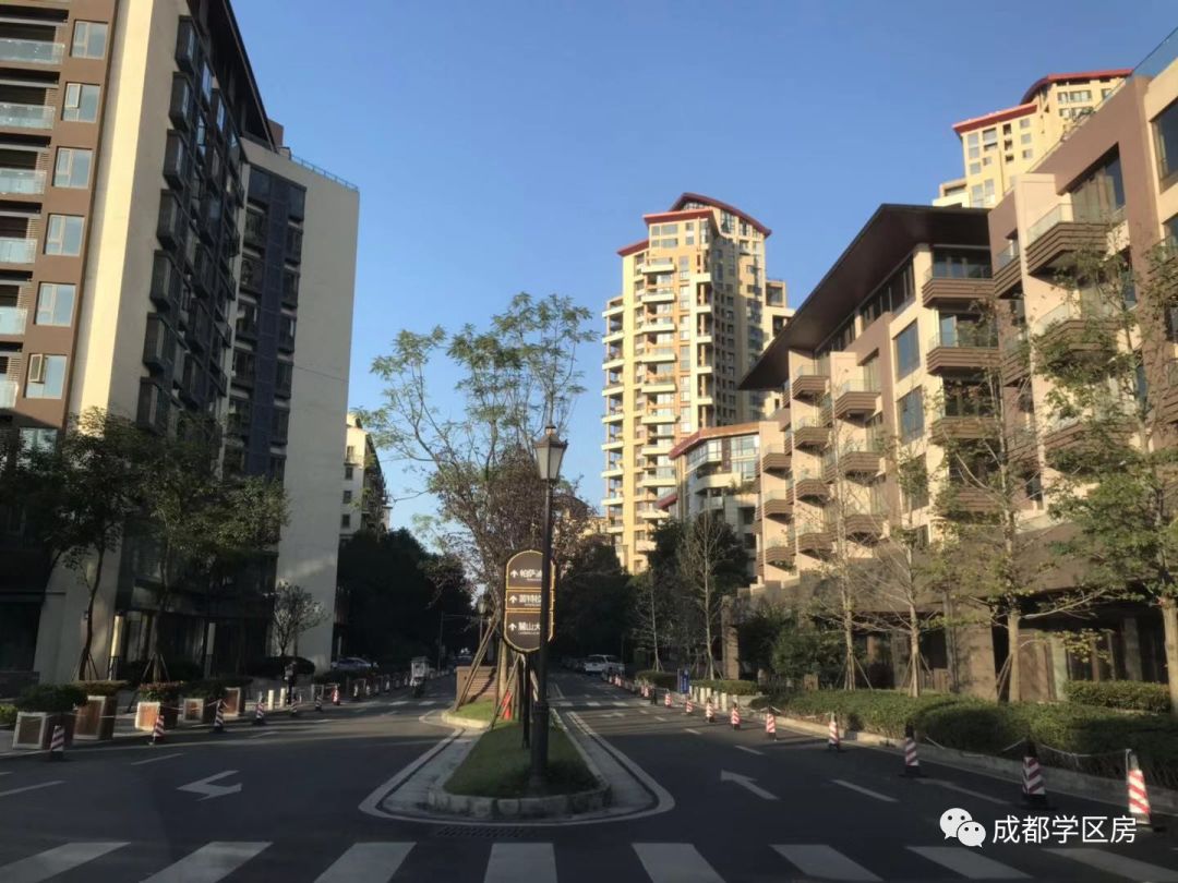 天府新区私立小学招生简章,天府新区第六小学对应初中