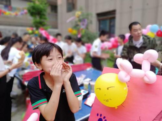 孩子胆子小我怎么引导他,怎样引导孩子胆子大