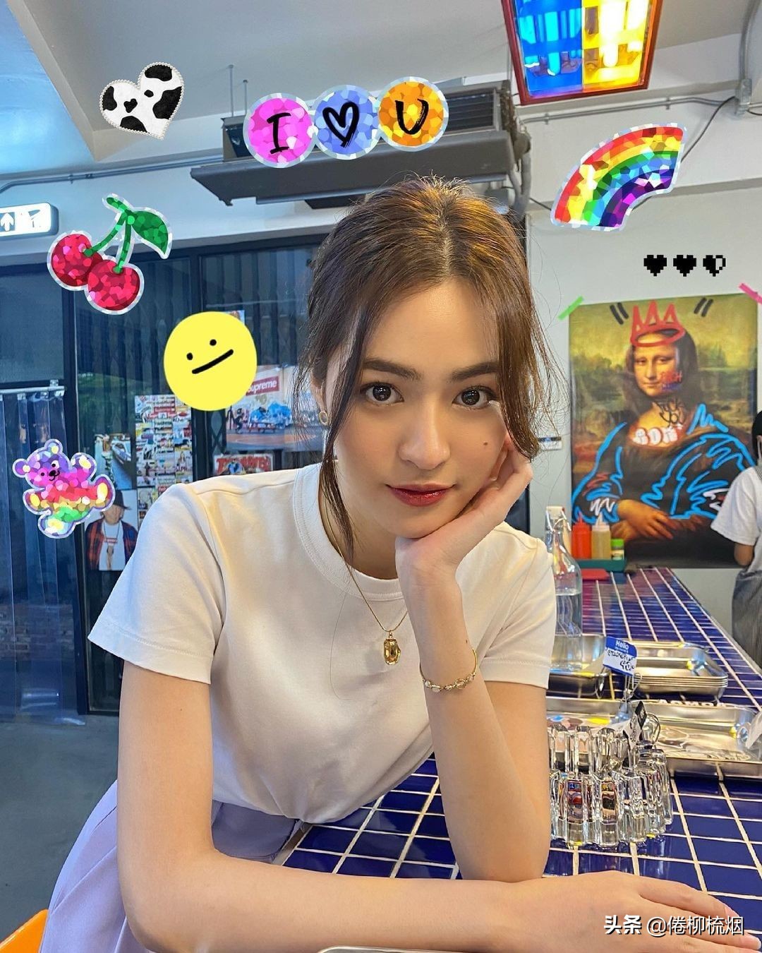 这是什么情况，要公开了吗，泰星Lingling发新照，标签的却是Kem