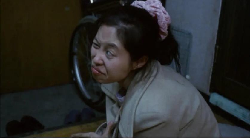 小混混爱上单纯女,残疾男人爱上智障女孩