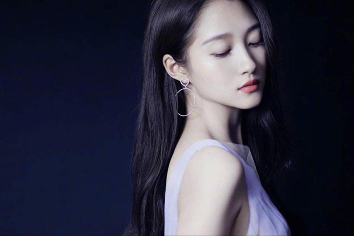 北电学长爆料关晓彤,北电对关晓彤评价