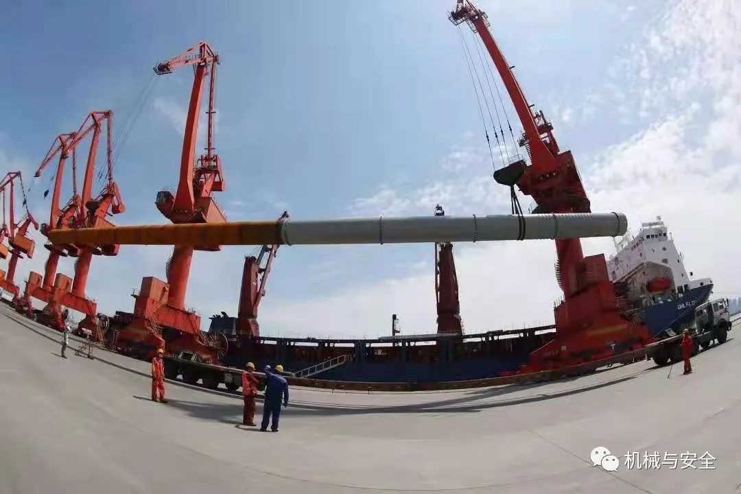 港口常用机器设备有什么,港口机械设备操作