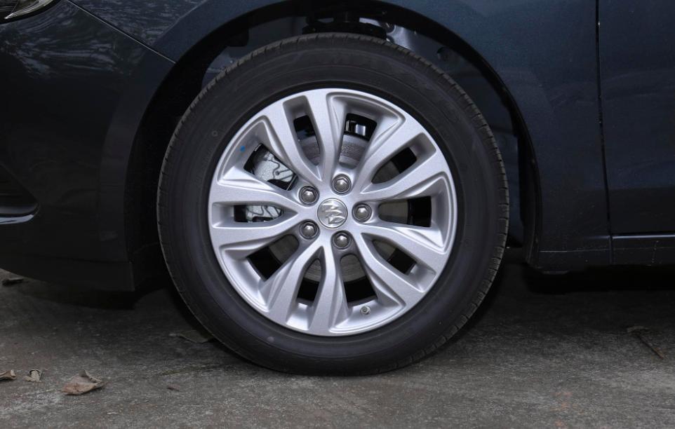 别克英朗2019款1.3t互动精英测试,别克英朗2021款四缸真实油耗