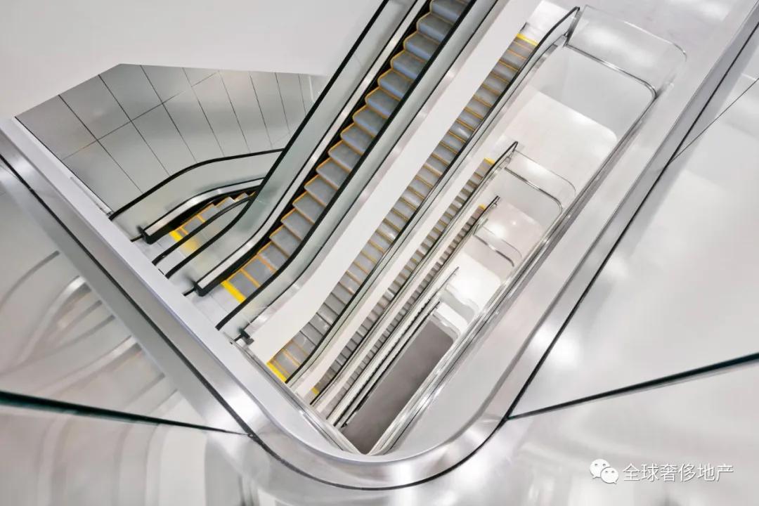 世界十大顶级俱乐部之首,全世界最豪华的俱乐部