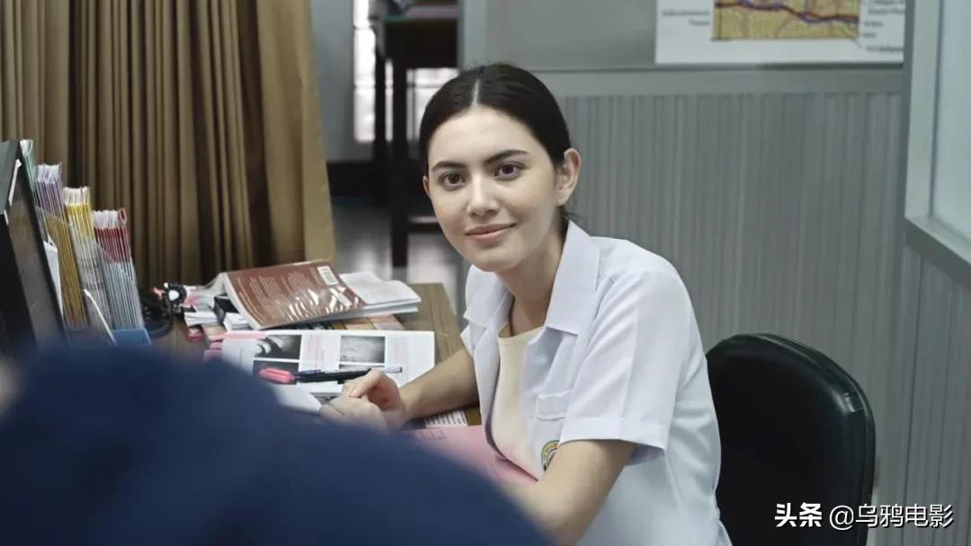 年度票房冠军,成人世界的赤裸真相,这片扒光了给你看