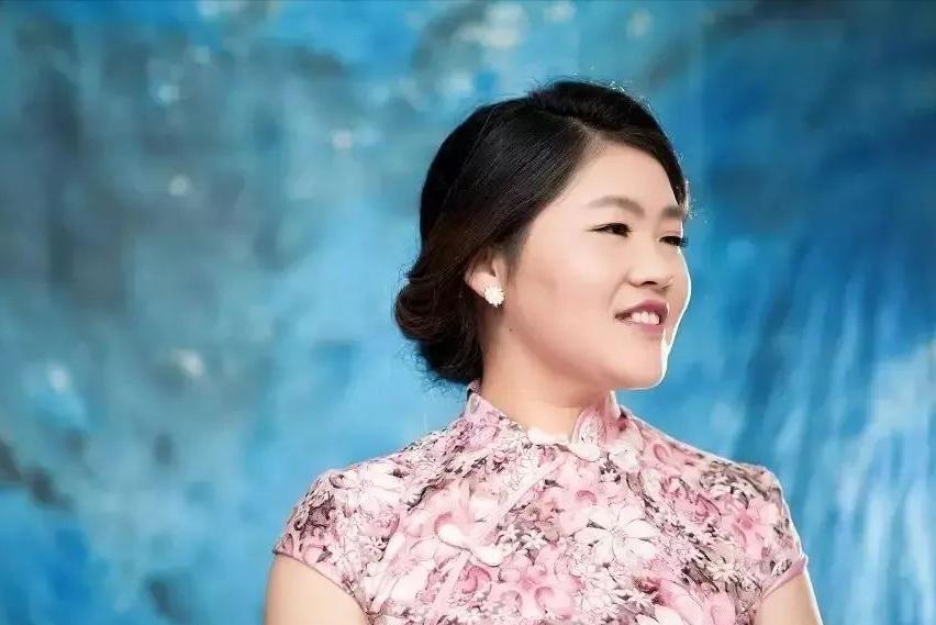 五月绿洲,六月的绿洲