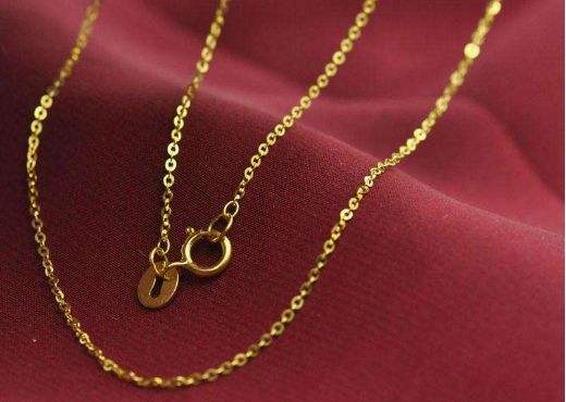 肖邦链和o字链哪个容易变形,肖邦链和盒子链优缺点对比