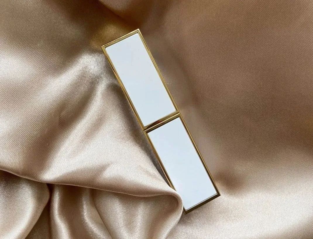 入了这只口红后,突然觉得TF的口红不香了