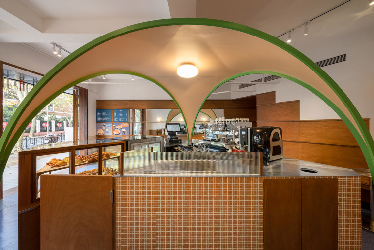 星巴克咖啡馆拍照效果图,有创意的咖啡厅设计