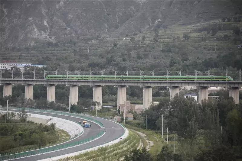 桥见古今视频,桥见英文