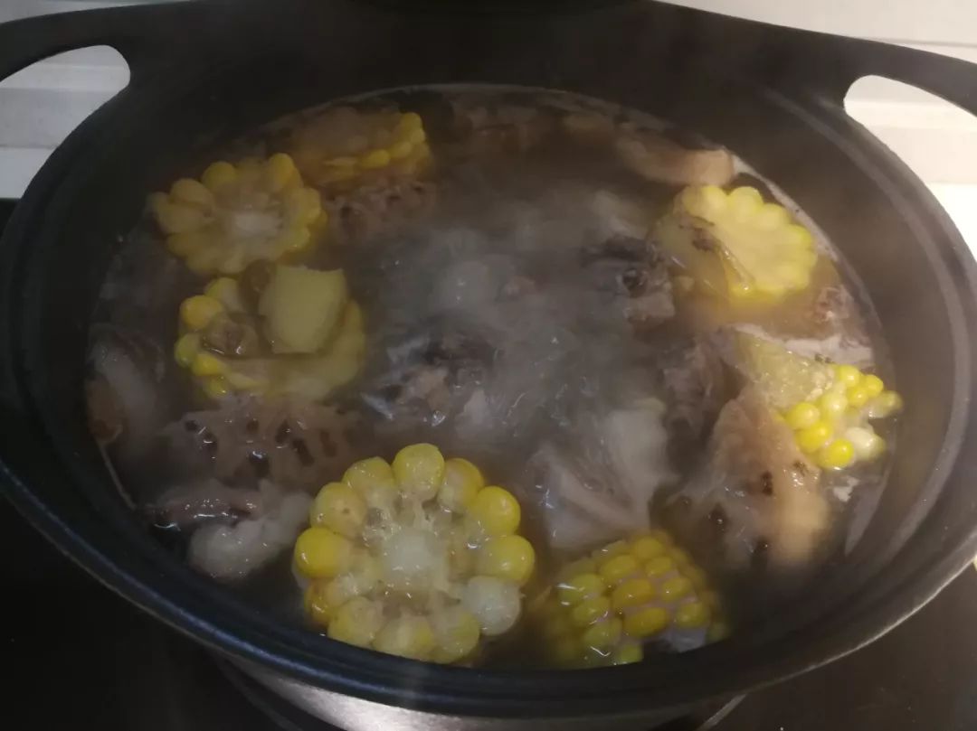 轻奢辛西娅22cm珐琅铸铁炖锅,20cm宝石蓝渐变色铸铁珐琅炖锅