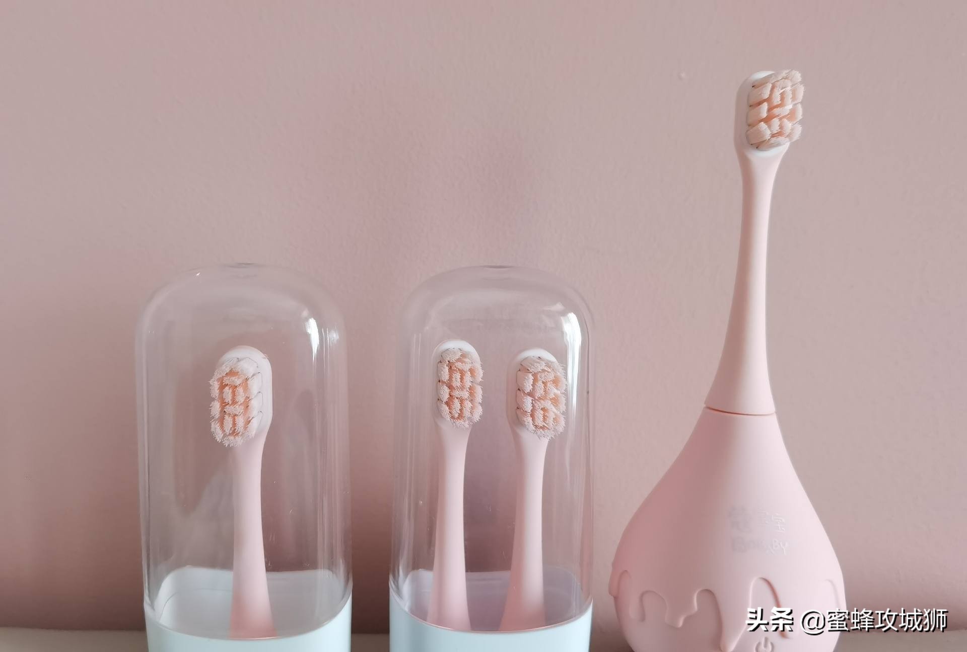 孩子牙齿问题多怎么挑选儿童牙刷,小孩的牙齿柔弱儿童牙刷如何选择